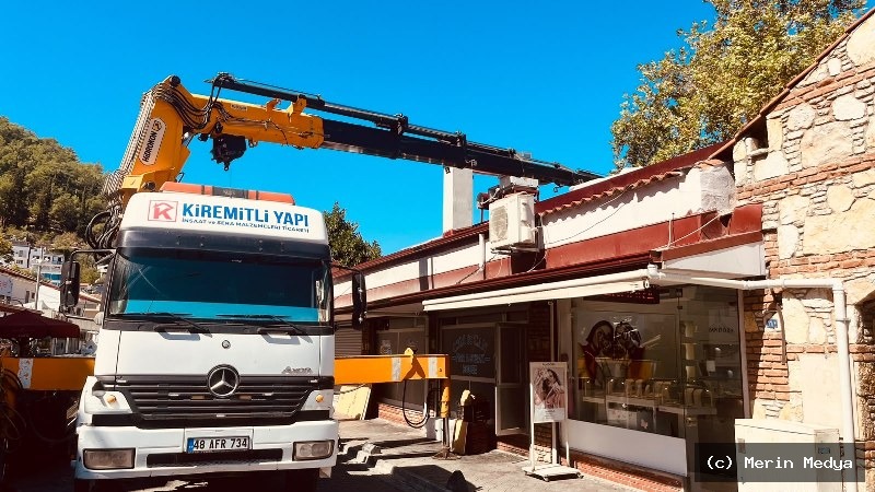 Fethiye Balıkçılar Hali’nde Yangın Onarımları Nedeniyle Sokak Kapatıldı