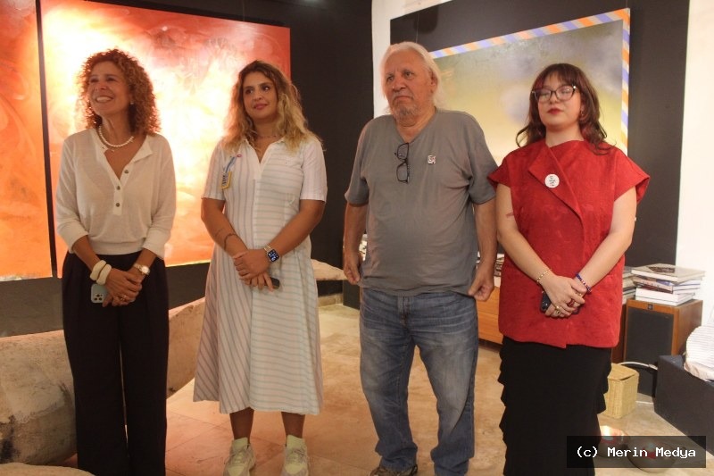 Fethiye'de Ekrem Kahraman'ın Resim Sergisi Açıldı