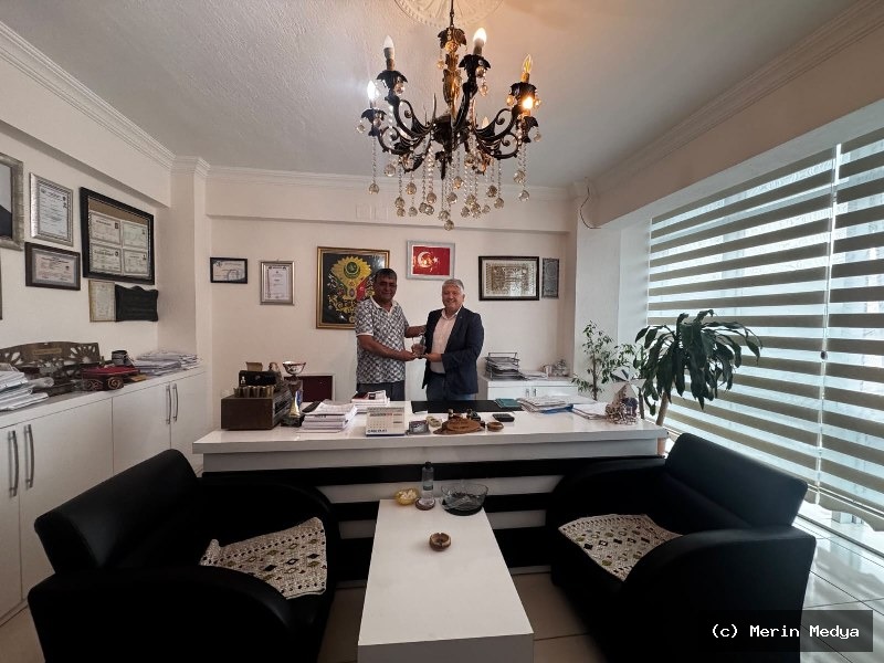 Seydikemer Güreş Ağalarına Plaket Verildi